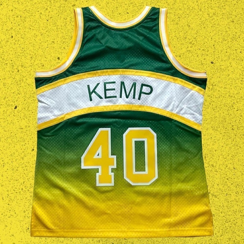 Mitchell & Ness NBA jersey - Picture 2 of 5